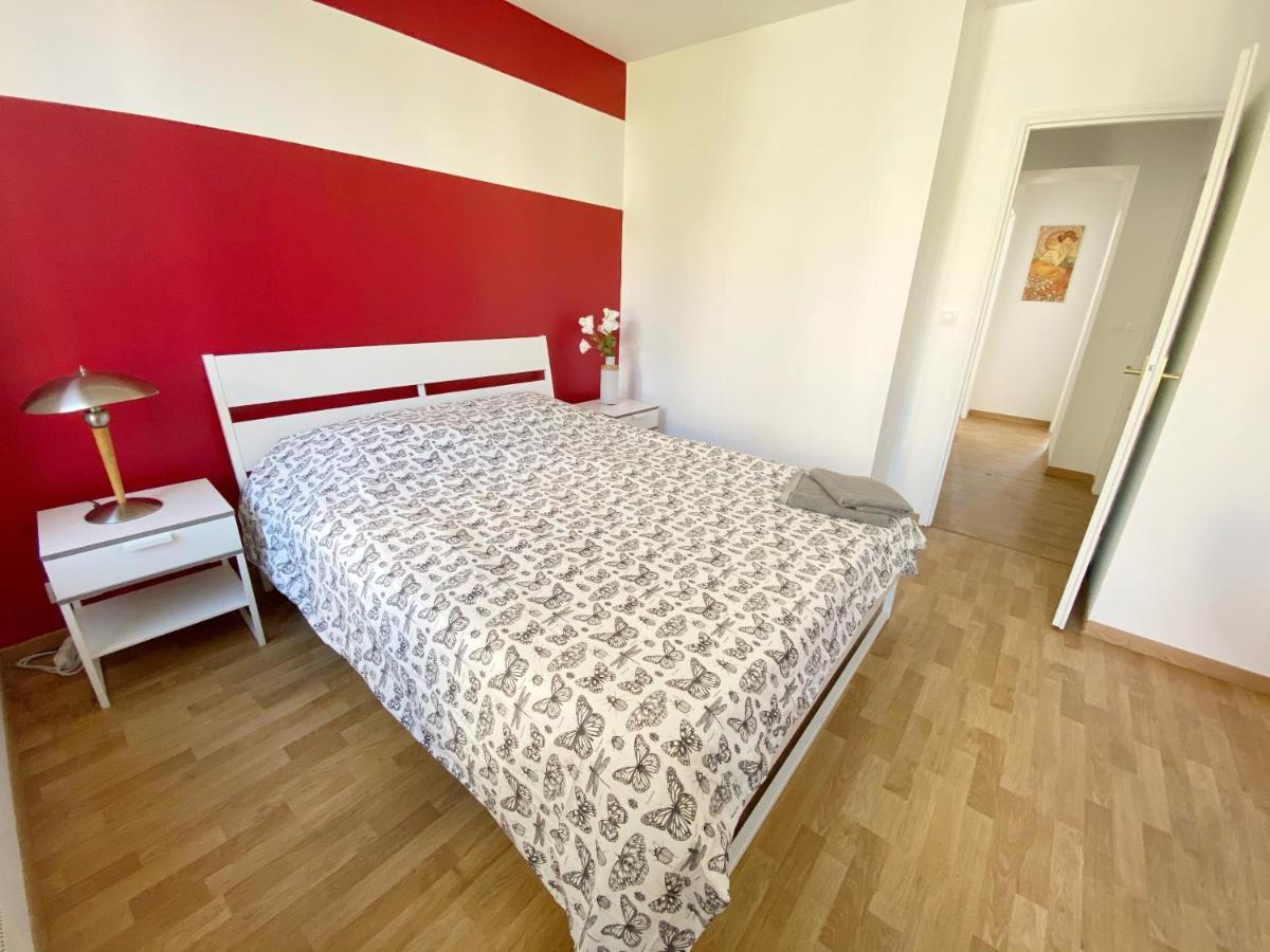22 Chic & Cosy Grand Appart 92M2 Parking Gratuit Hypercentre Netflix سانت إتيان المظهر الخارجي الصورة