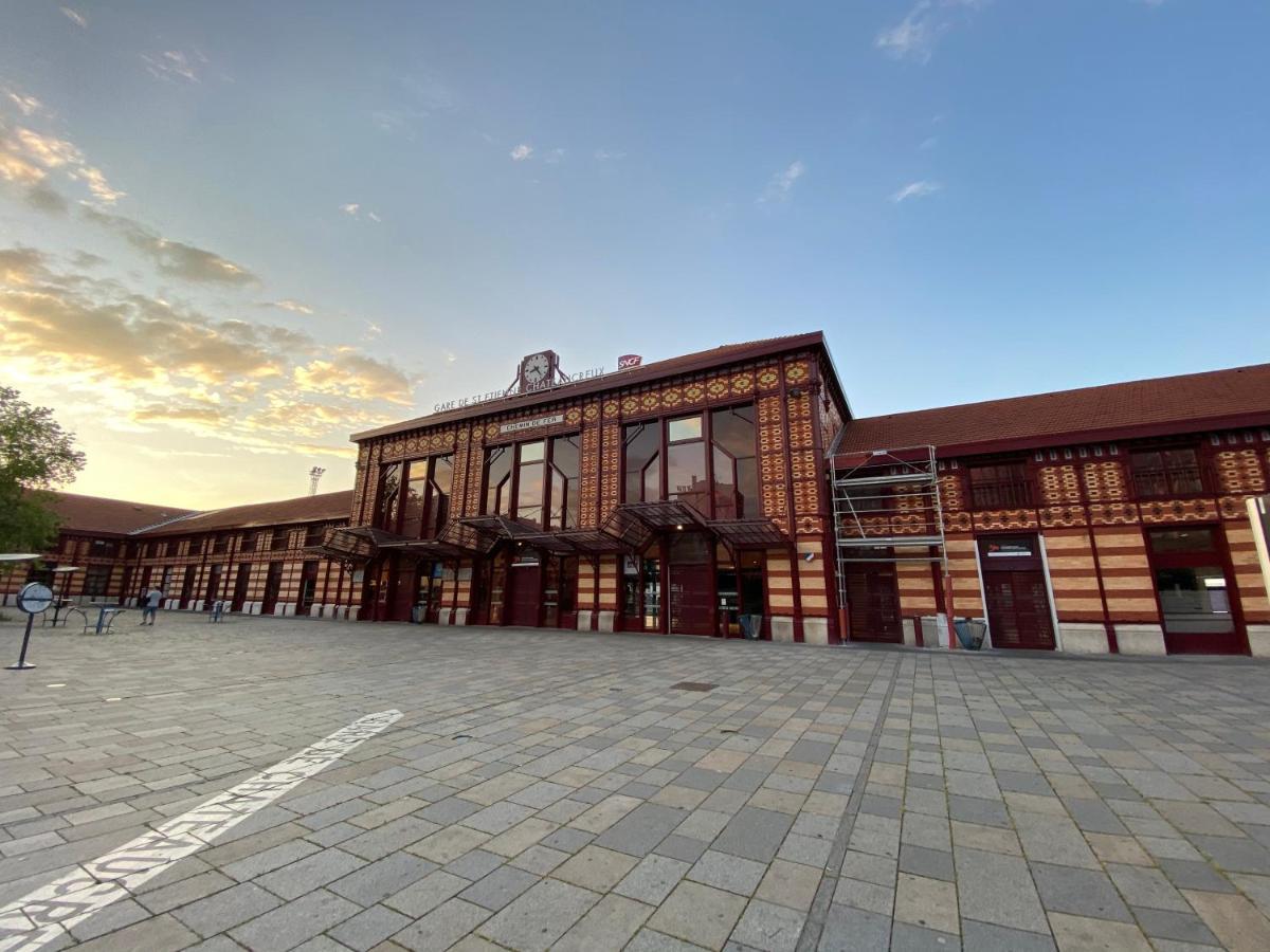 22 Chic & Cosy Grand Appart 92M2 Parking Gratuit Hypercentre Netflix سانت إتيان المظهر الخارجي الصورة